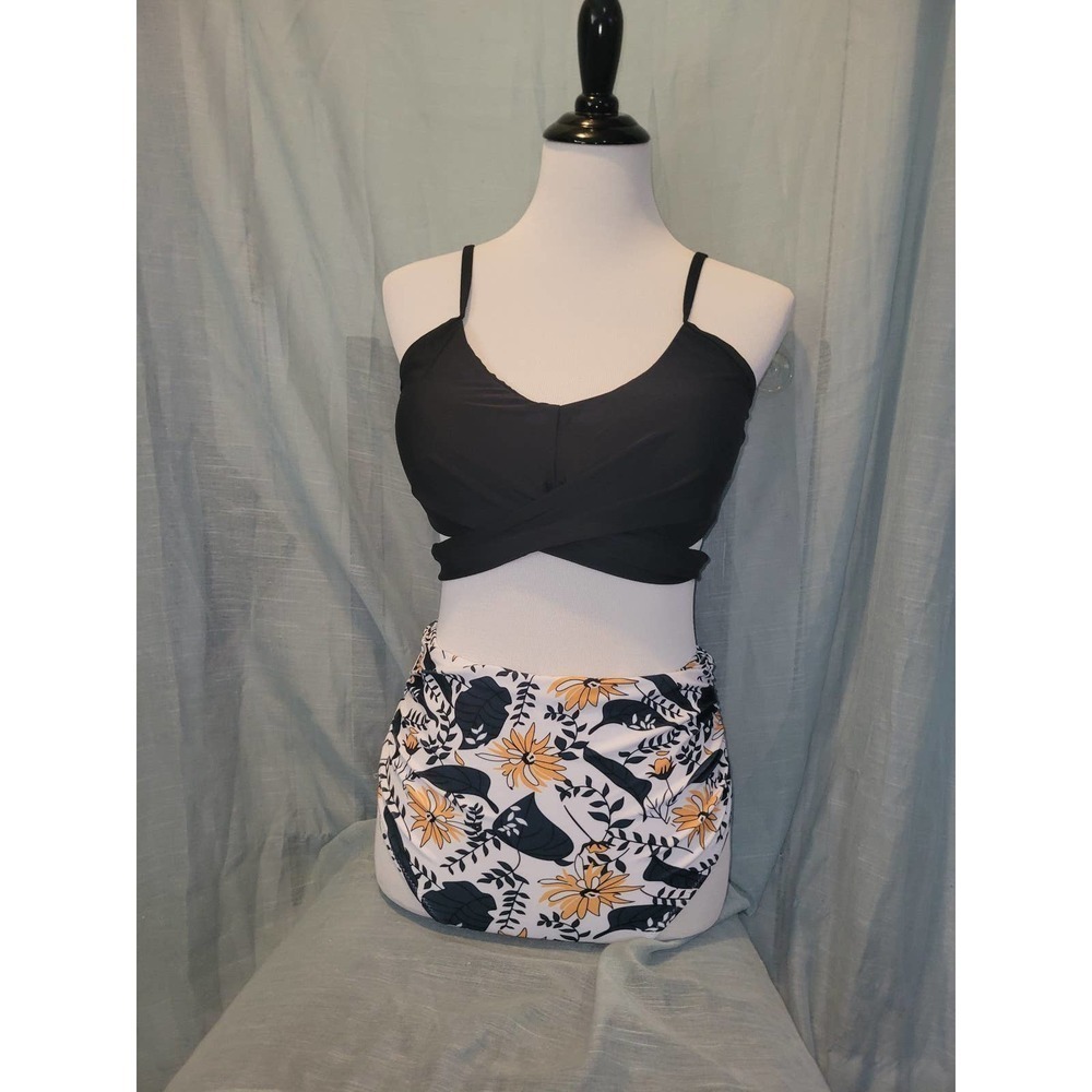 NWOT Bikini large, high waisted, black floral